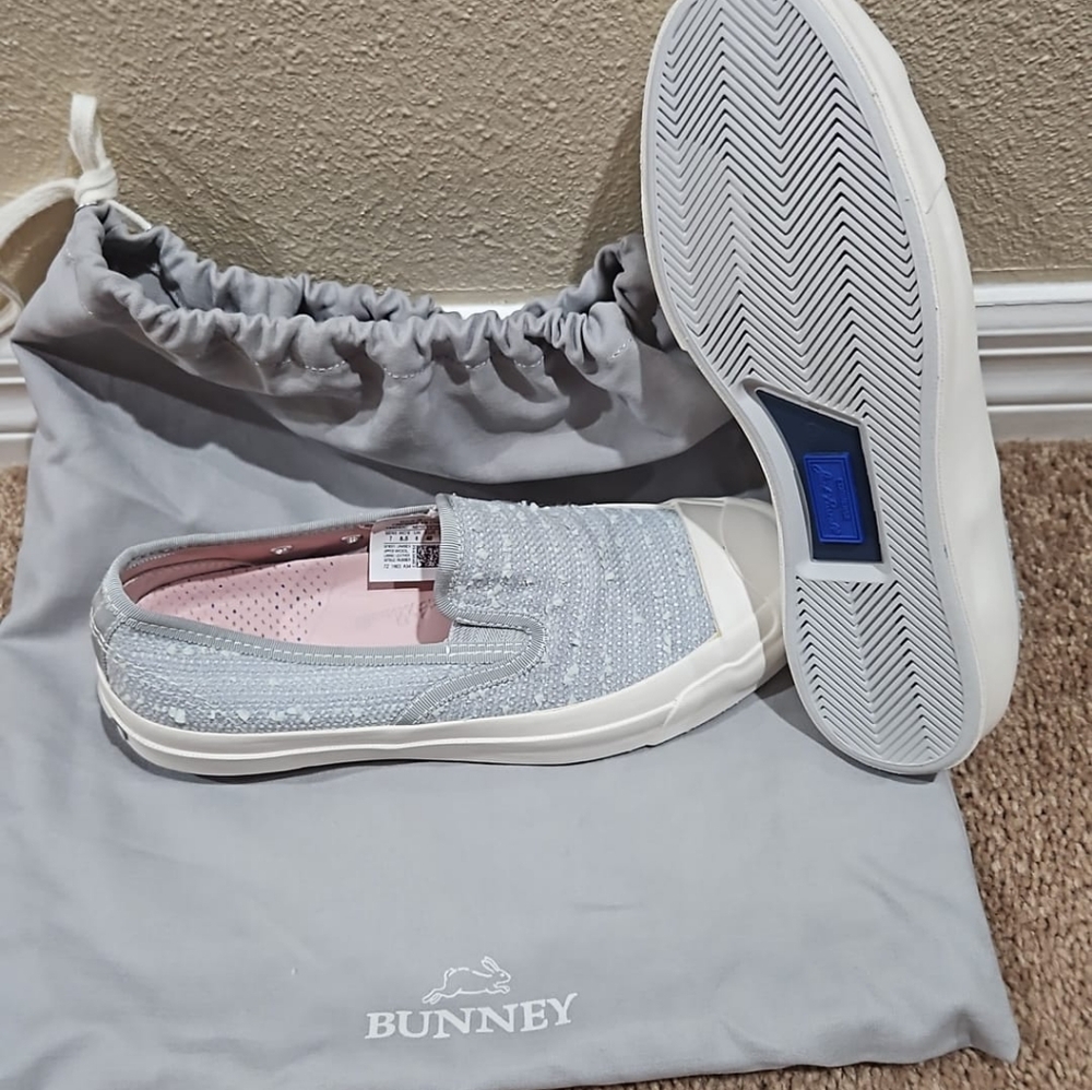 Brand new convers Benny